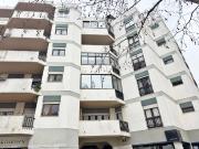 Apartamento T3 Remodelado e com Vista Mar em Cascais