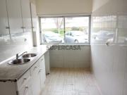 Apartamento T3 REMODELADO em Loures, Distrito de Lisboa