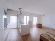 Apartamento T3 remodelado, equipado e Varanda – Benfica