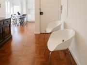 Apartamento T3 remodelado na melhor localização de Linda...