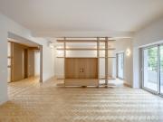 Apartamento T3 remodelado, na Rua Castilho, em Lisboa