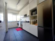Apartamento T3 Remodelado Próximo ao Centro de Mem Martins