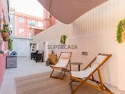 Apartamento T3 renovado com Terraço