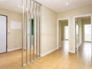 Apartamento T3 Renovado em Seixal Com Varanda