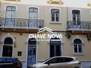 Apartamento T3 Renovado na Rua Antonio Enes, Avenidas...