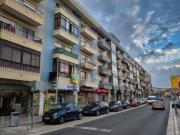 Apartamento T3 Renovado no centro de Camarate, Loures