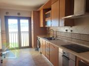 Apartamento T3, Santo António dos Cavaleiros e Frielas,...