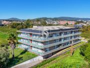 Apartamento T3, Semi Novo, em Arcozelo – Conforto e...