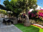 Apartamento único com jardim 200m da baixa T2+1