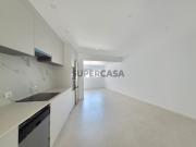 Apartamento T3 totalmente remodelado