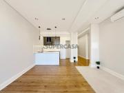 Apartamento T3 Totalmente remodelado na Almirante Reis