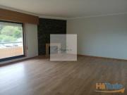 Apartamento T3 totalmente renovado ? Condomínio Fechado...