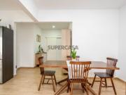 Apartamento T3, transformado em T2, completamente...