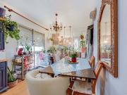 Apartamento T3 transformado em T2 situação revertida com...