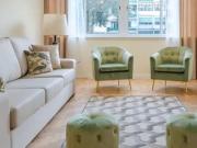 Apartamento T3 triplex mobilado para arrendamento na Av....