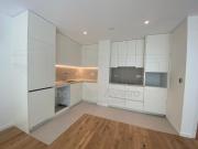 Apartamento T3 VARANDA E LUGAR DE GARAGEM PARA 2 CARROS...