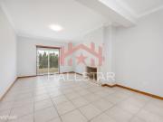 Apartamento T3+T2 / Cozinha Equipada / Aquecimento...