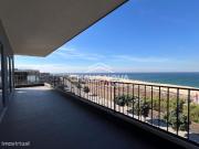 Apartamento T4+1, 1 linha de Mar em Canidelo