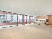 Apartamento T4+1 com terraço, na Foz do Douro, Porto