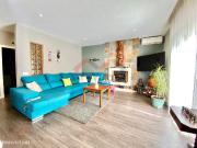 Apartamento T4+1 na baixa a 200 metros do cais Olho