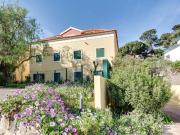 Apartamento T4 +1 em condomínio com jardim e piscina no...