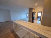 Apartamento T4 4 Suites e Piscina Privativa |...