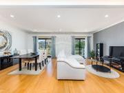 Apartamento T4 à venda em Odivelas
