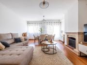 Apartamento T4 à venda em Porto de Mós