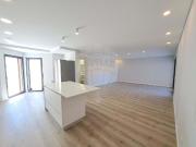 Apartamento T4 à venda em Praia da Areia Branca 195m² da...