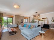 Apartamento T4 à venda em Vanicelos