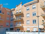 Apartamento T4 com 1 lugar de Parqueamento e 2...