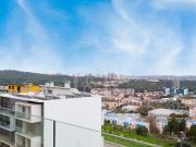 Apartamento T4 com estacionamento e varandas, Carnaxide,...