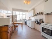 Apartamento T4 com Garagem no Centro de Odivelas