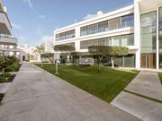 Apartamento T4 com garagem, no River Houses, em Belém,...