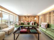 Apartamento T4 com garagem, vista de rio Santos, Lisboa...