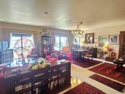 Apartamento T4 com parqueamento em prédio com elevador,...