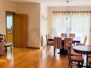 Apartamento T4 com Terraço, 2 Suítes e Box Fechada