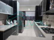 Apartamento T4 com terraço e arrecadação