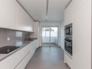 Apartamento T4 com Varanda e Garagem em Carcavelos 188m²...