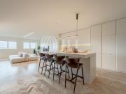 Apartamento T4, com varanda e garagem, no Porto 0m²...