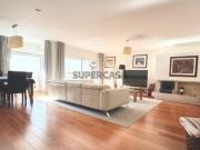 Apartamento T4 com Varanda, Garagem e Arrecadação Lumiar...