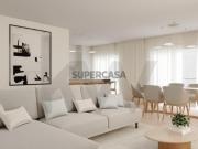 Apartamento T4 com Varandas e 3 Lugares de...