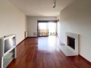 Apartamento T4 com varandas e box | Último piso | Cinco...