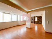 Apartamento T4 com vista mar