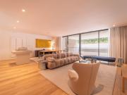 Apartamento T4 duplex com jardim, piscina e box no...