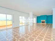 Apartamento T4 Duplex, com piscina privada para venda no...