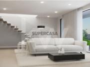 Apartamento T4 duplex novo com varanda e dois terraços...