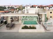 Apartamento T4 duplex novo na Praia da Barra