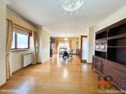 Apartamento T4 DUPLEX Venda em Santa Marinha e So Pedro...