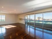 Apartamento T4 Edifício Bessa Platinum